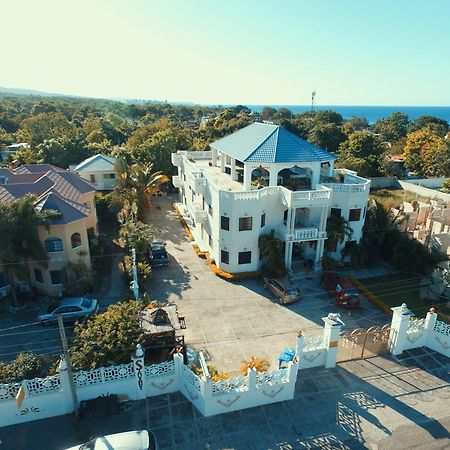 Little Savoy Guest House New Runaway Bay Luaran gambar