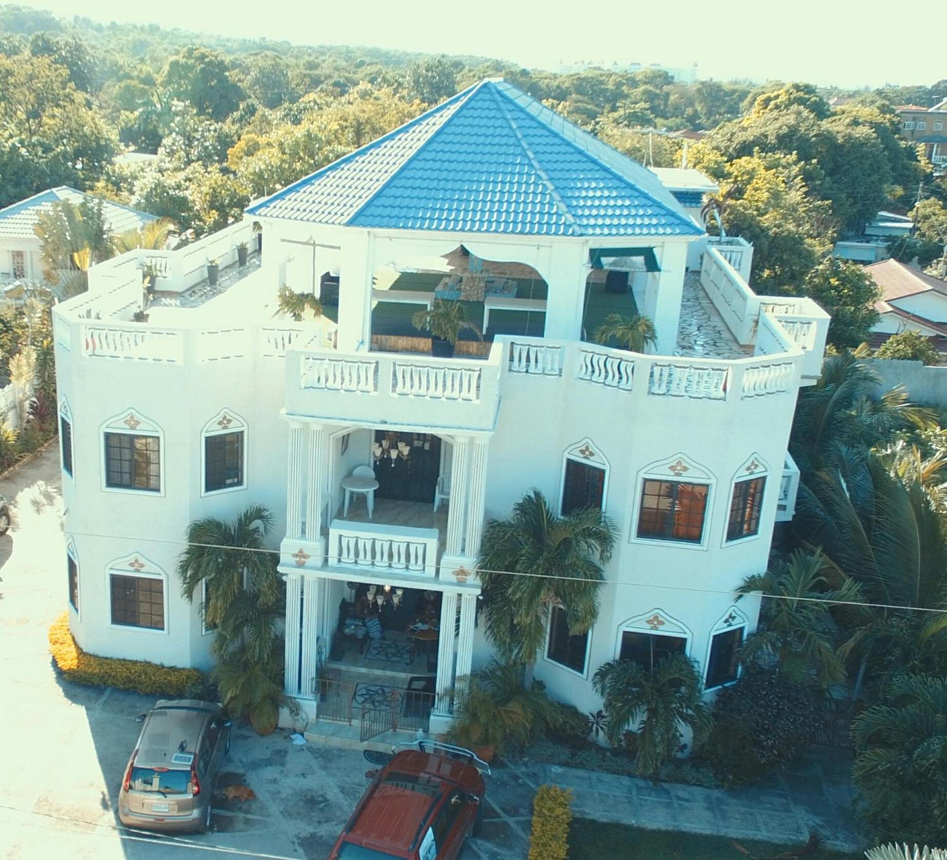 Little Savoy Guest House New Runaway Bay Luaran gambar